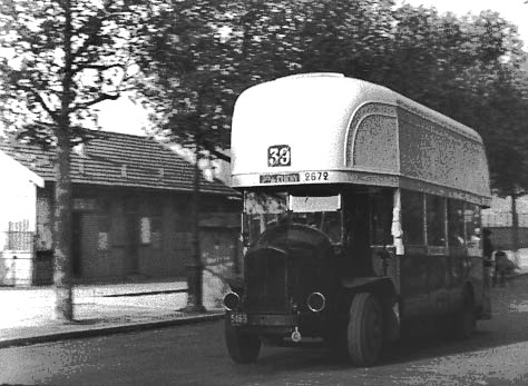 autobus à gazogène